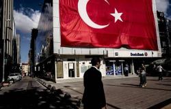 تقرير: تركيا تخطط لزيادة الضرائب على الدخل المرتفع