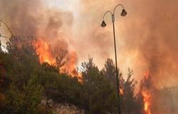 عشرات الحرائق تجتاح لبنان.. وطوافتا الإطفاء "خارج الخدمة"