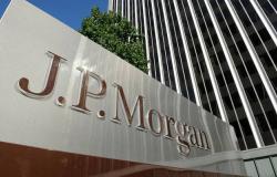 "جي.بي.مورجان" يحذر من ضغوط أسواق المال في الولايات المتحدة