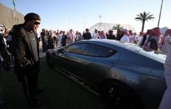 مزاد معرض الرياض للسيارات يفتتح مبيعاته بـ 3.4 مليون دولار