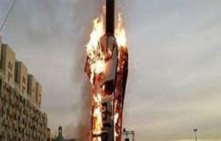 لبنانيون يستنكرون إحراق "مجسم الثورة" (فيديو)