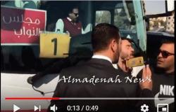 بالفيديو : موعظة عاجلة من النائب القضاة لاحد المعتصمين امام المجلس