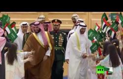 مراسم استقبال ولي العهد السعودي في القصر الرئاسي في ابوظبي