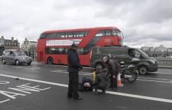 الشرطة البريطانية: نتعامل مع حادث إطلاق قرب جسر لندن