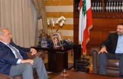 المرشح لتشكيل حكومة لبنان يعتذر بعد لقاء "الحريري"