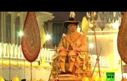 موكب الزوارق الذهبية يستكمل مراسم تتويج ملك تايلاند