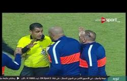 حكم مباراة سموحة وأسوان يطرد إبراهيم حسن عقب مشادة بينهم على أرض الملعب