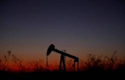 أسعار النفط ترتفع مع ترقب بيانات المخزونات الأمريكية