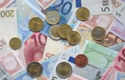 توقعات بارتفاع اليورو أمام الدولار في عام 2020