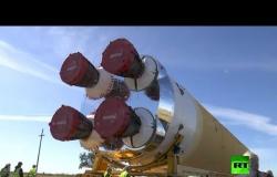 نقل صاروخ SLS الفضائي لاختباره