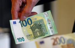 نومورا: اليورو قد يرتفع إلى 1.16 دولار في العام الحالي