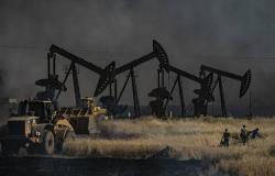 النفط يصعد لأعلى مستوى في أسبوع مع مخاوف نقص الإمدادات