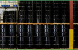 إنفوجراف..كيف وصلت الولايات المتحدة لحاجز 13 مليون برميل من النفط