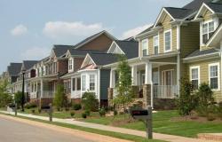 مبيعات المنازل الأمريكية القائمة تقفز لأعلى مستوى في عامين