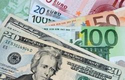 اليورو يتراجع أدنى 1.10 دولار بعد بيانات اقتصادية