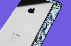 هاتف iPhone SE 2 أو iPhone 9 يأتي بسعر 399 دولارًا