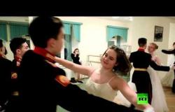درس الرقص في مدرسة سوفوروف العسكرية..