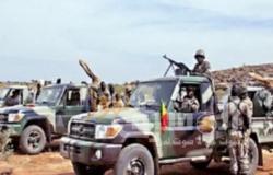 إصابة 12 عسكريًا في مالي إثر انفجار عبوة ناسفة شمال البلاد