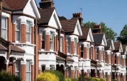 تراجع أسعار المنازل في المملكة المتحدة خلال أبريل