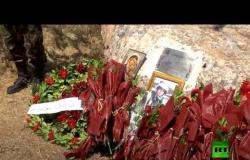 نصب تذكاري للطيار الروسي الذي قضى بريف إدلب في سوريا