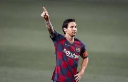 "ميسي" يقترب من تجديد علاقته مع برشلونة حتى 2023