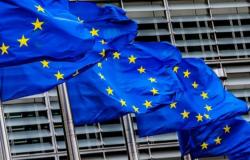 قادة أوروبا يعقدون قمة افتراضية لبحث إنعاش الاقتصاد بعد كورونا