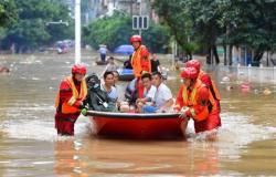 الفيضانات تغمر أنهار الصين.. مقتل 141 شخصًا وتضرُّر 28 ألف مسكن