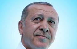 بالعربية يهدد وبالتركية يبشر.. تغريدتان لـ"أردوغان" تثيران الاستهجان.. ازدواجية أم استقطاب للسذج؟