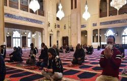 تعليق الصلاة في المساجد لأسبوعين يشمل صلاة الجمعة المقبلة