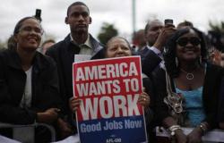 837 ألف أمريكي يفقدون وظائفهم في أسبوع