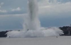 بالفيديو.. لحظة انفجار أكبر قنبلة من مخلفات الحرب العالمية الثانية