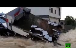 مصرع 15 شخصا وانهيار مبان إثر فيضانات عارمة غير مسبوقة في الهند