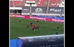 لاعبو بيراميدز في ملعب مولاي عبدالله قبل إجراء عمليات الإحماء