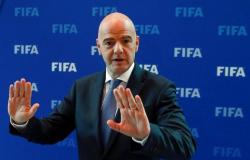 "فيفا": إصابة رئيس الاتحاد الدولي لكرة القدم بفيروس «كورونا»