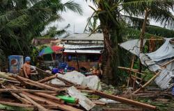 انتزع أسطح المنازل واقتلع الأشجار .. "غوني" يوقظ الفلبين على هول كارثة
