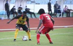 إصابة محترف الأهلي خلال مباراة غانا والسودان
