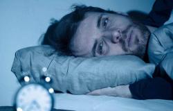 هل هناك علاقة بين قلة النوم والشعور بالخوف؟ باحثون يجيبون