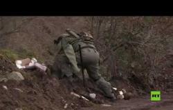 العسكريون الروس يباشرون عملية إزالة الألغام في قره باغ