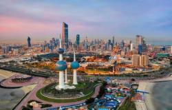 الكويت تستأنف الرحلات الجوية التجارية وتعيد فتح الحدود البرية والبحرية مطلع يناير