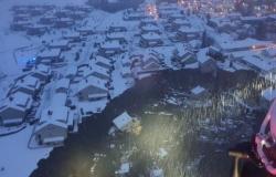 كارثة في النرويج.. انهيار أرضي يدفن منازل قرية بالكامل
