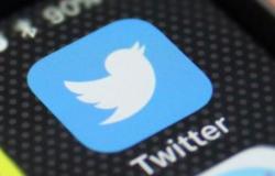 "تويتر" تُعلق حساب نائبة أمريكية لوّحت بإطلاق إجراءات عزل بايدن