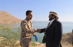 متحدث "التحالف" يزور سد مأرب ويفند أكاذيب "الحوثي" باحتلاله