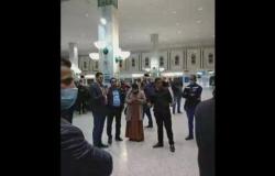 نائبان بائتلاف الكرامة التونسي يعتديان على موظفين بمطار قرطاج