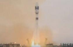 إطلاق الصاروخ الروسي "سيوز-2" الحامل للقمر السعودي "شاهين سات"