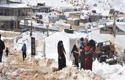 وفاة 4 لاجئين سوريين جراء البرد شرق لبنان.. بينهم طفلان