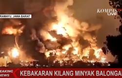 بالفيديو.. لحظة وقوع انفجار وحريق ضخم بمصفاة نفط إندونيسية