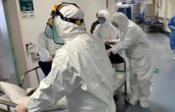 الجزائر تسجل 174 إصابة جديدة و 8 وفيات بفيروس كورونا