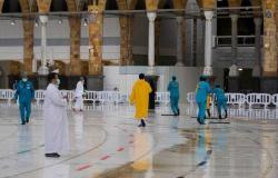 "شؤون الحرمين" تكثِّف جهودها لإزالة آثار الأمطار الغزيرة بالمسجد الحرام