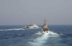 فيديو.. شاهد ما حدث بين البحرية الأمريكية وسفن حربية إيرانية بالخليج