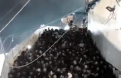 فيديو.. بداية التدافع الكارثي ومصرع 45 إسرائيليًا